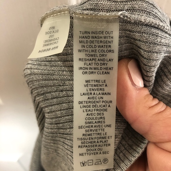 Magashoni M grey sleeveless top NWOT - Picture 3 of 5